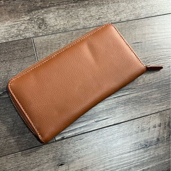 Joy Mangano RFID Blocking Wallet Tan 8 in - Picture 2 of 4